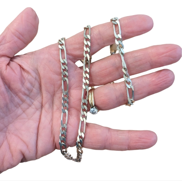 Vintage Figaro Sterling Silver 925 Chain Necklace with Diamond-Cut Links - Picture 2 of 16